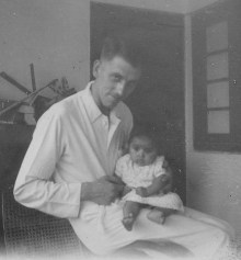 MehrababywithUncleSyd